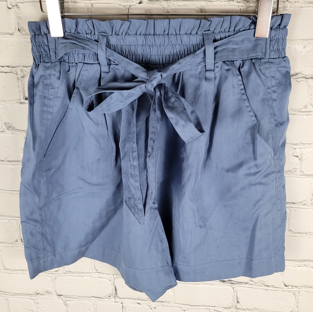 IVY | paperbag waist flowy belted tie elastic waist shorts